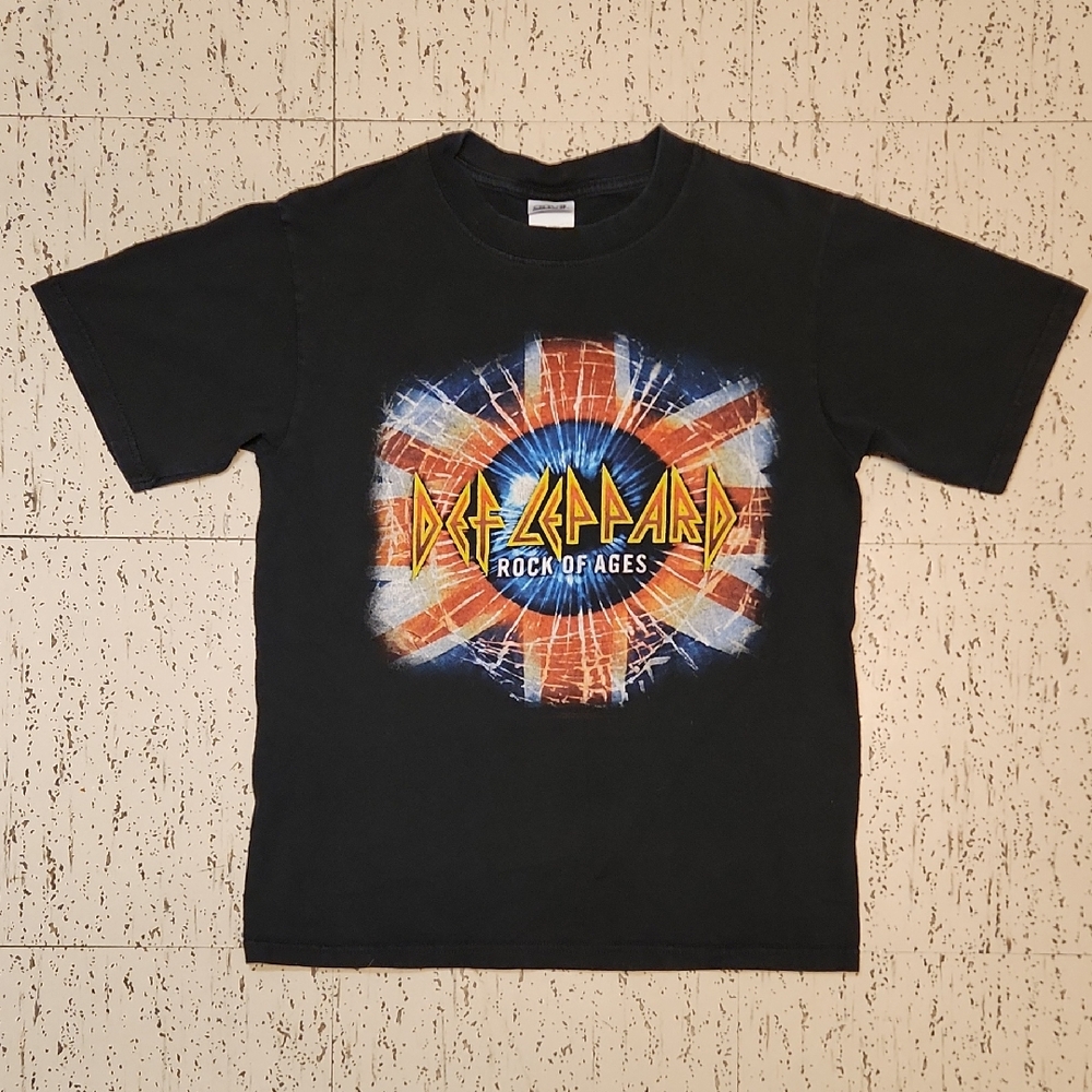 Def Leppard Rock Of Ages 2005 Tour Crewneck T-Shirt